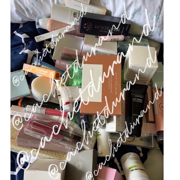 NEW Largest & Highest Rated Bundle of Luxury & High-End Cosmetics & Skincare NEW - Picture 9 of 17